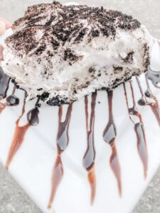 Peabodys_Tampa_Pie_Cookies_Cream_Dessert